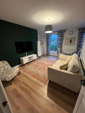 Stylish Warwick Avenue Escape near Little Venice